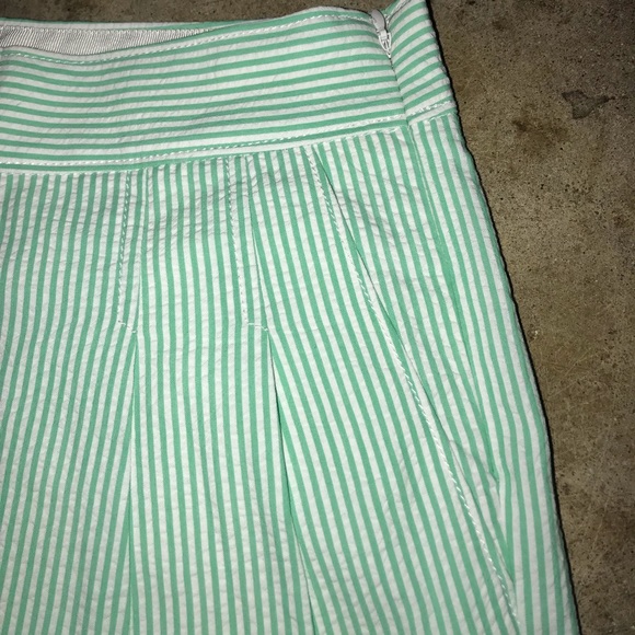 J Crew Green Seersucker Shorts 2